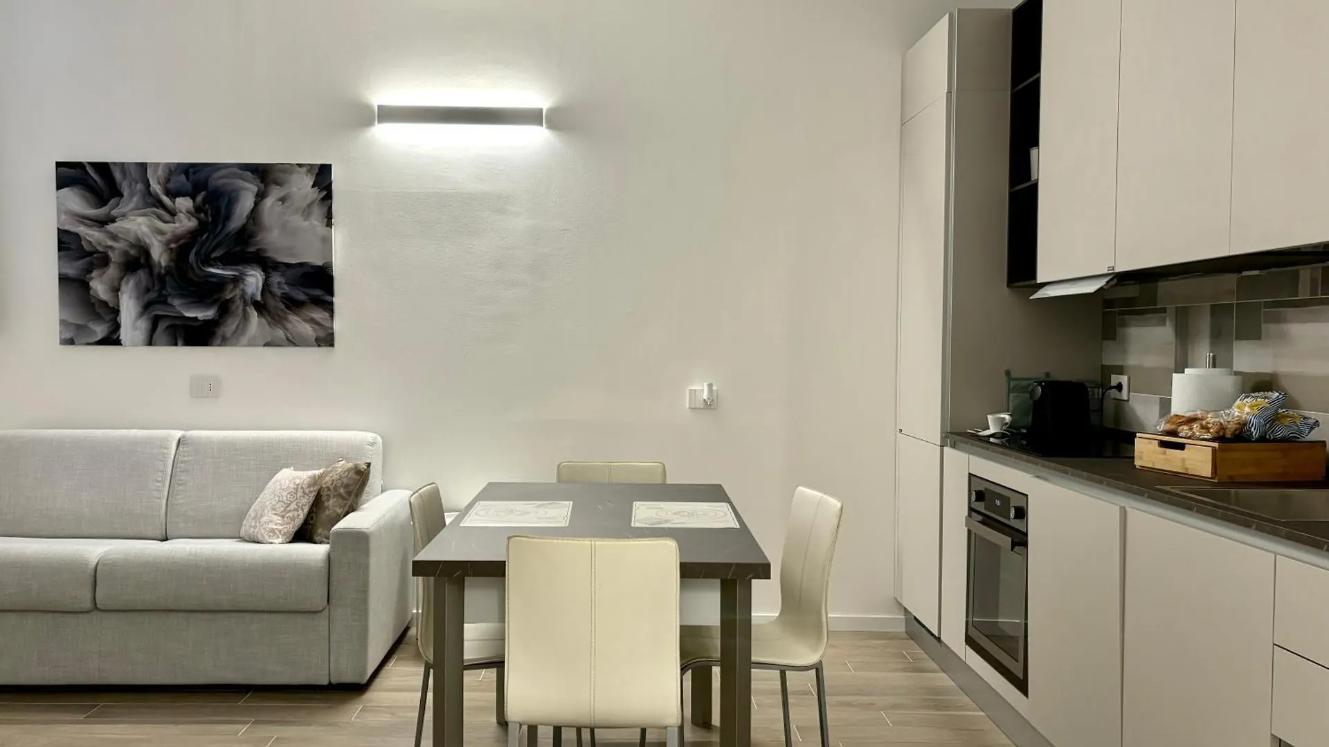 Modern-Home - Fiera Milano Mico - City Life 0*, Μιλάνο Ιταλία